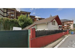 Chalet  Calle de heriz. Chalet en venta en antiguo ondarreta20008