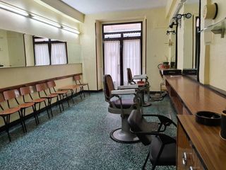 Local Comercial a Calle SAN JERONIMO 14