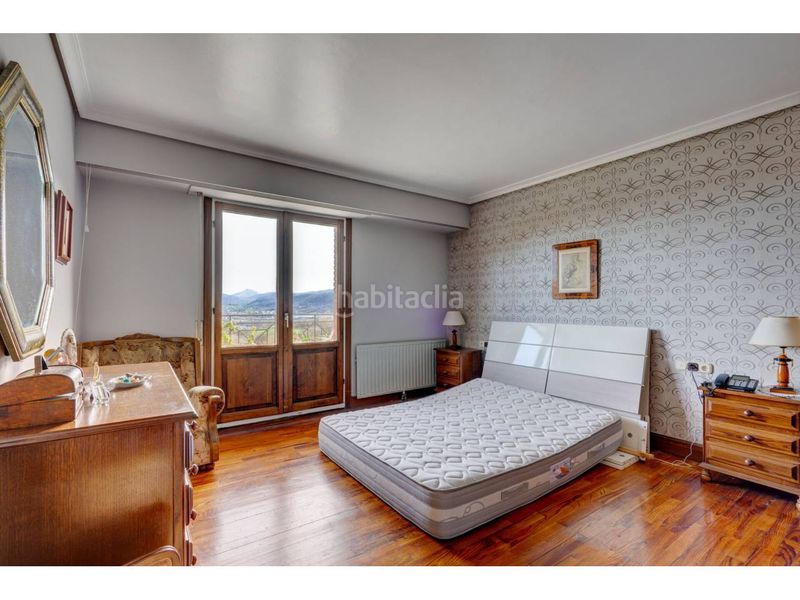 Foto 4bc6c99a-0d4d-4553-80e1-2bfd2ad9f6c2. Masia amb calefacció aparcament a Hondarribia
