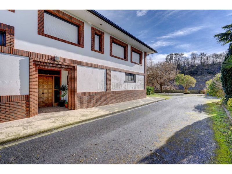 Foto 8aa53e1e-e139-440d-b6e1-cec9ec881563. Masia amb calefacció aparcament a Hondarribia