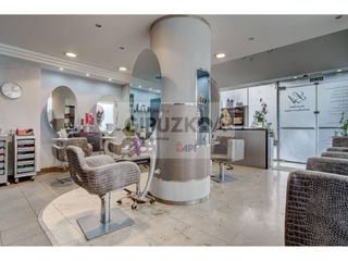 Local Comercial a Calle Avenida de Isabel II 21