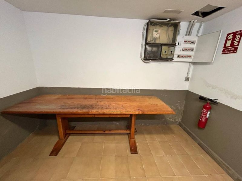 Foto b93d83e3-5a04-40a9-9cfd-a030cc234506. Local comercial a calle hamarretxeta 2 a Pasaia