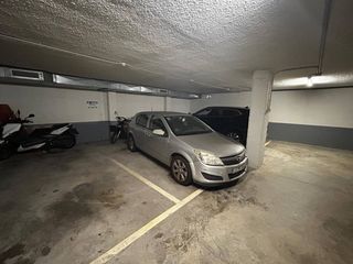 Posto auto in Calle olaketa 11. Venta de plazas de parking en irun