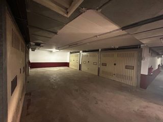 Aparcament cotxe a Plaza aduna 2. Venta  garaje en san sebastián  donostia