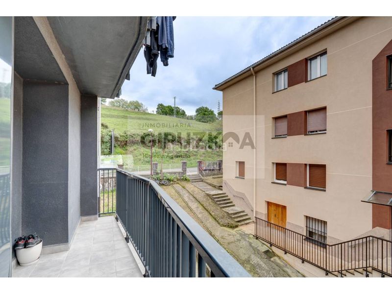 Foto 1e677354-b283-4c23-a1b1-007e11acf986. Flat with heating in Hernani