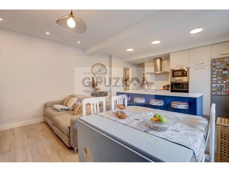 Foto bbdeae96-4351-40de-b674-594fc7a9157b. Flat with heating in Hernani