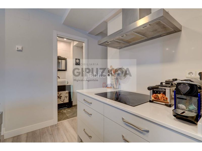 Foto f45df292-b87c-417f-8b4c-1b5a7fa54ab2. Flat with heating in Hernani