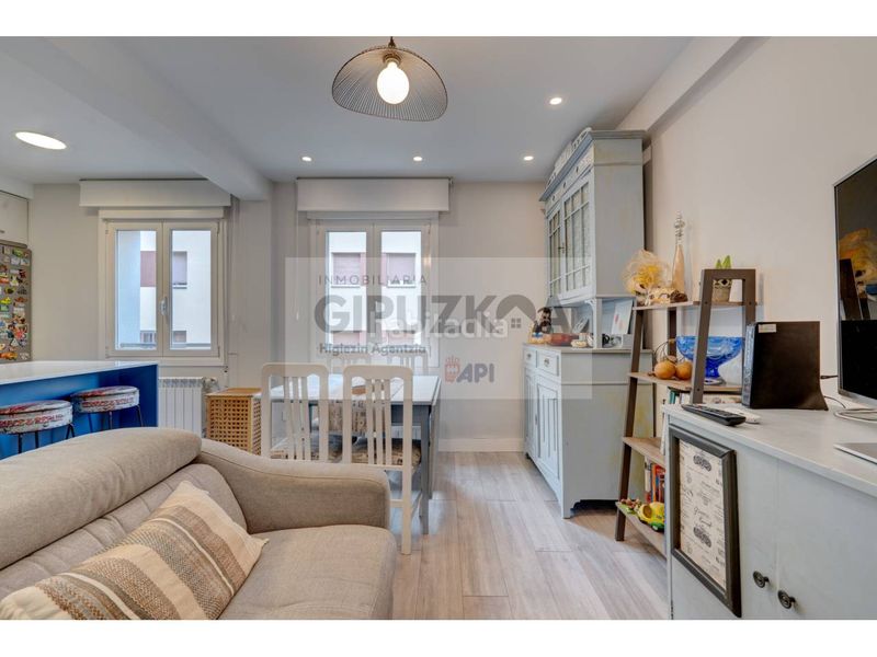 Foto fd7f4f03-bf45-4790-9342-2eb330932475. Flat with heating in Hernani