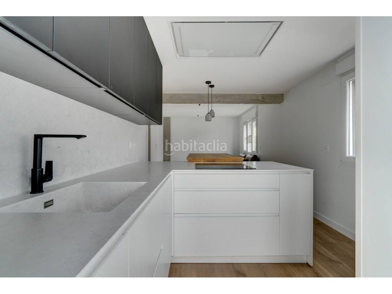 Foto 422bf585-ca17-4a36-8fd4-8144e5ba148d. Appartamento in calle antziola 58 in Hernani