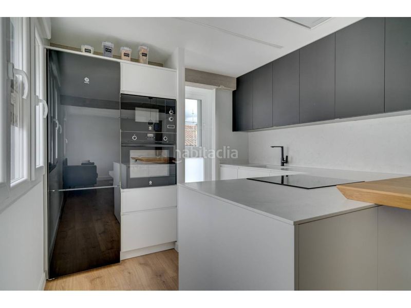 Foto ea7a69ca-39c7-439d-9488-add33e7cebb2. Appartamento in calle antziola 58 in Hernani