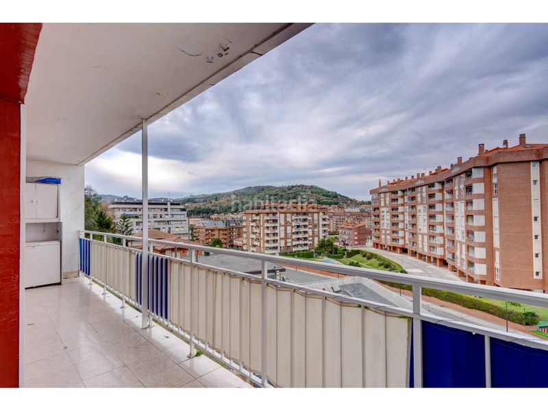 Foto 09c2149c-b324-4024-a51e-71534895c0f3. Rent flat with heating parking in Cotolino Castro - Urdiales