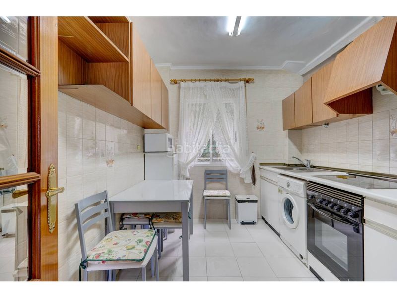 Foto 0a127b77-c0b2-41ec-a84d-865e55307f77. Rent flat with heating parking in Cotolino Castro - Urdiales