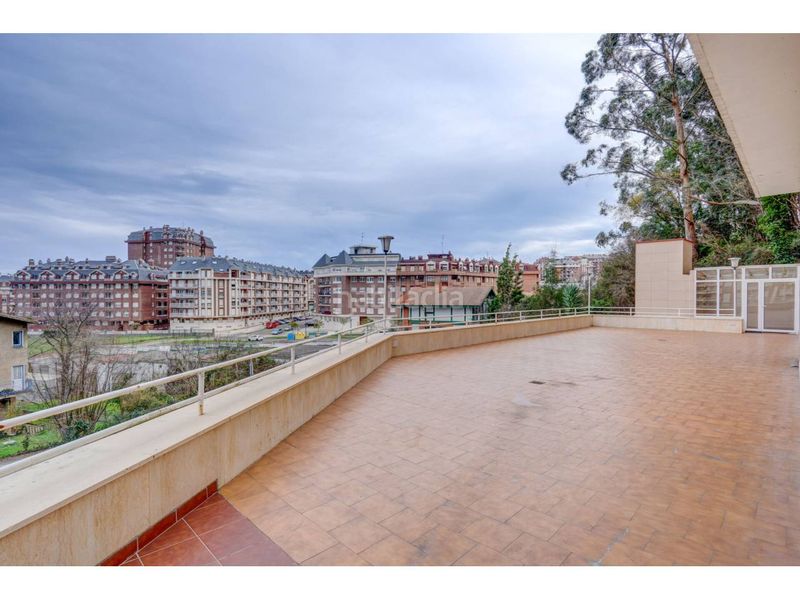Foto 3d826b15-2b5e-455a-af71-84d4b82a7524. Rent flat with heating parking in Cotolino Castro - Urdiales