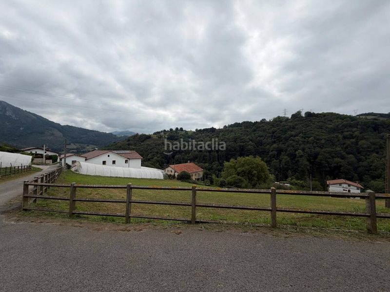 Foto 8b03a176-2e73-43a4-9be2-8b37e1cc4b14. Haus mit parking in Hernialde