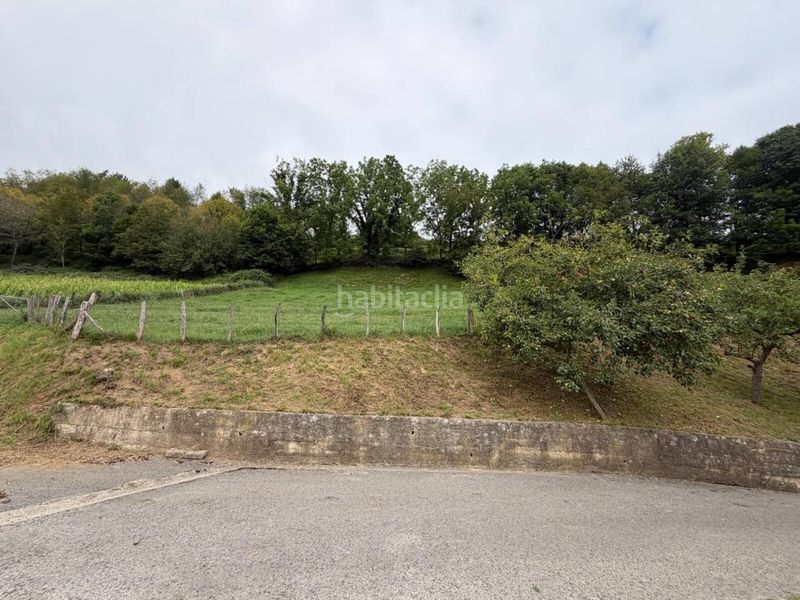 Foto a559b8ff-ef24-42fc-9459-454ca93f30b6. Haus mit parking in Hernialde