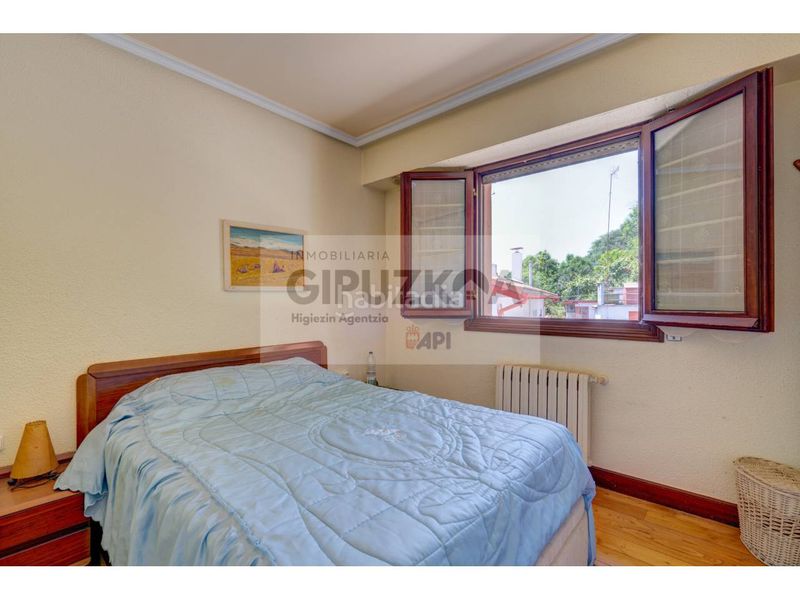 Foto 418b107d-2358-4957-bcb8-e1426f46d90d. Casa adossada amb calefacció aparcament a Lasarte - Oria