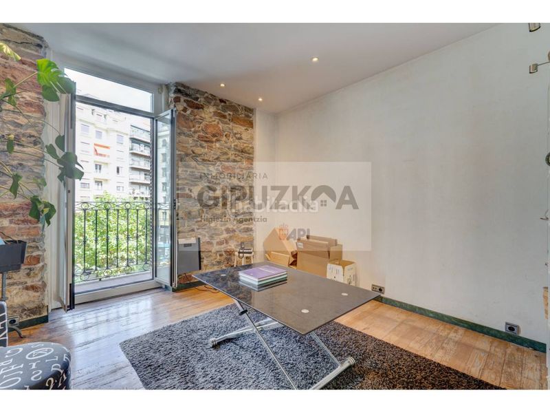 Foto e155e001-5092-4366-a8c3-24b681700931. Pis a Gros Donostia - San Sebastián