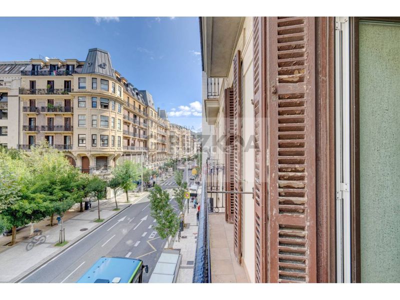 Foto f94476a4-fe21-4bd3-bf87-f8ba4efaa1a9. Pis a Gros Donostia - San Sebastián