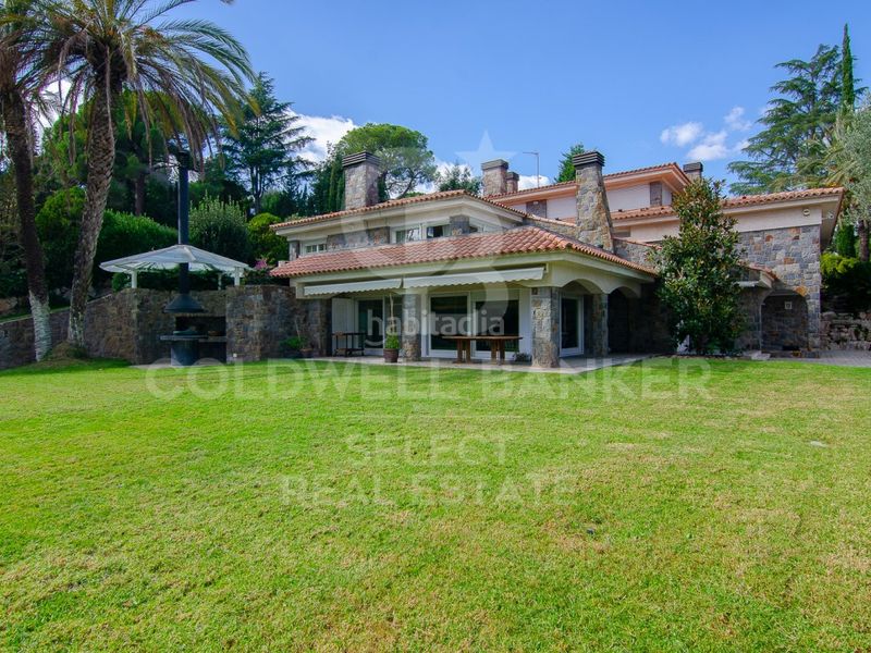 Foto fe1edbb6-3140-45c0-a1d4-d7923c4c4644. Casa  magnífica y señorial en Bellaterra