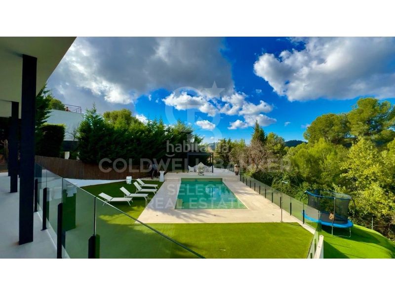 Foto 129c75e6-77b6-46e8-af02-22d03054f0ba. Casa  independiente en Matadepera