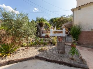 Maison à La Floresta. Encantadora casa para dos familias
