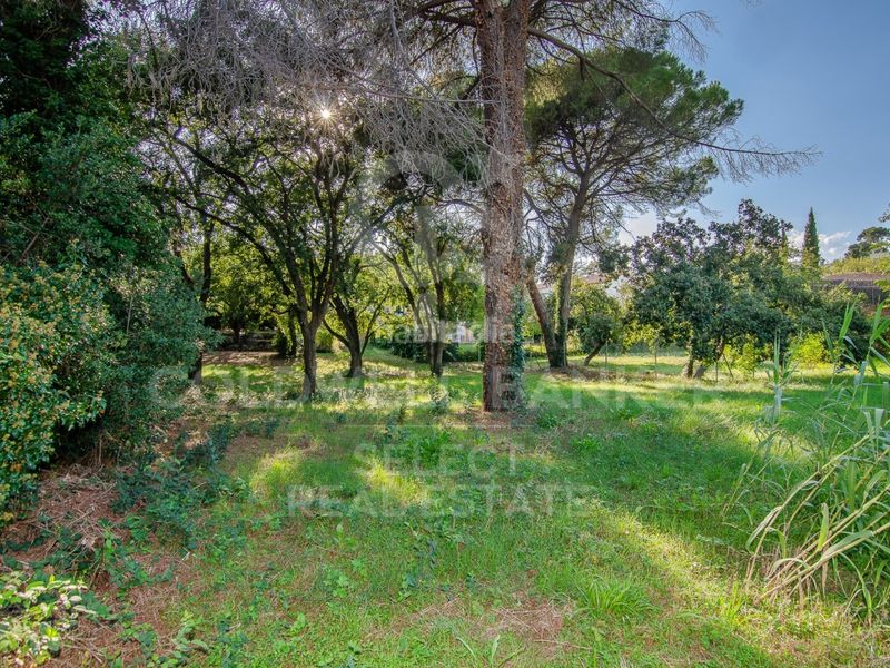 Foto fdccb0ef-6025-432a-a868-1f08c6bebf8c. Terreny residencial a Bellaterra