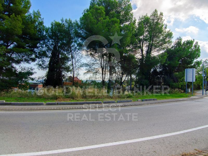 Foto af311ab3-7702-4f7c-91d2-9fa46ff12664. Terreny residencial a Bellaterra