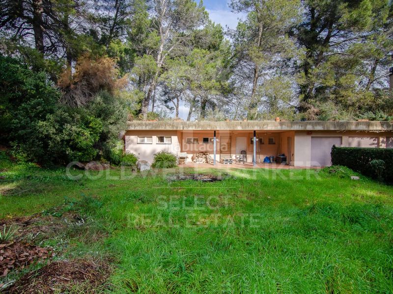 Foto e979e9bb-f2f0-4afc-b447-74be8767d8c8. Terreny residencial a Bellaterra