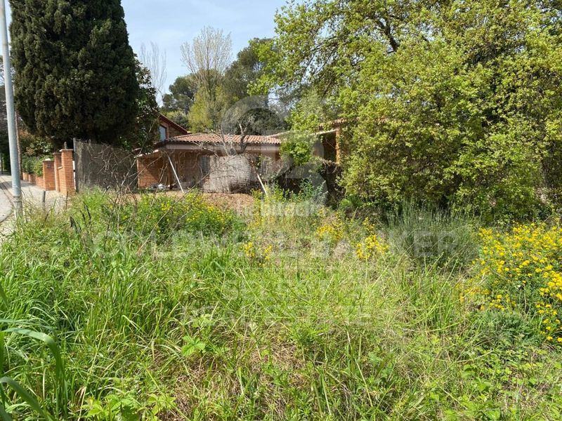 Foto 462c0d7a-b834-45fd-8837-5be10f580aae. Terreny residencial a Bellaterra
