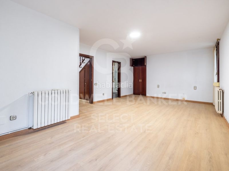 Foto 33ec2831-39db-43e9-b67b-4110ee7b82bc. Casa amb aparcament a Matadepera