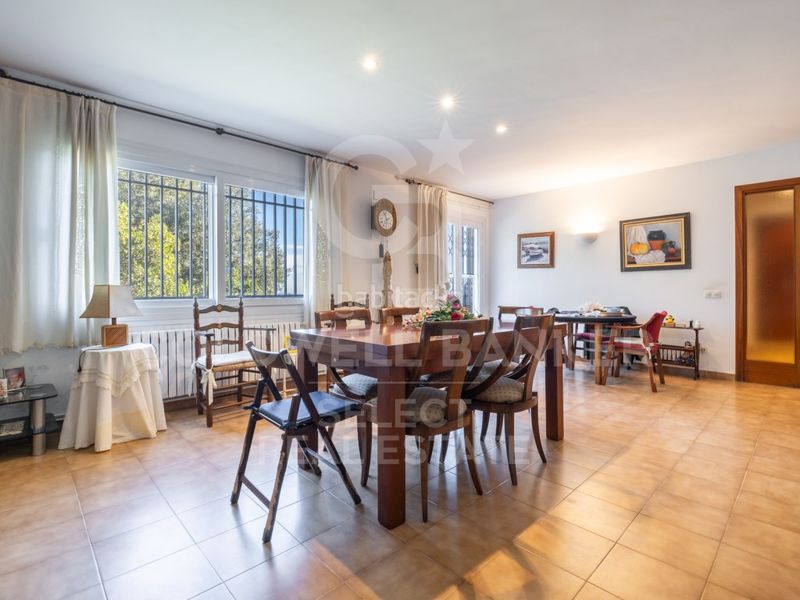 Foto c72c316f-677a-4807-995e-3c495775330d. Casa in Matadepera