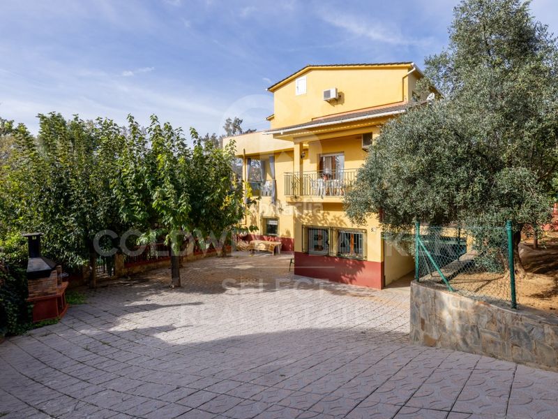 Foto f3d142ae-2d48-42da-a35f-a55c31fc88a0. Casa a Can Font-Ca n'Avellaneda Castellar del Vallès