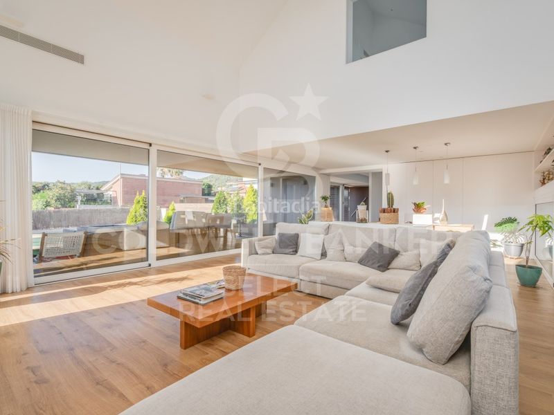 Foto 0ae67f47-2052-44aa-a986-7dd97ce9cda4. Casa amb aparcament a Matadepera