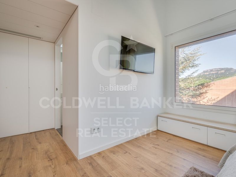 Foto 6ec9f38a-2534-46eb-8cd9-6ff7a9531640. Casa amb aparcament a Matadepera