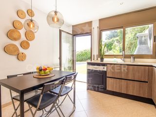 Maison  Avenida catalunya. Casa en venta en matadepera