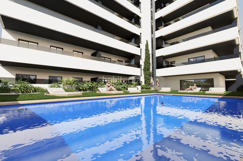 Foto 86c43f88-e25f-4a91-9852-41f1058229d7. Àtic 229m<sup>2</sup> amb aparcament piscina a Nueva Andalucía Almería