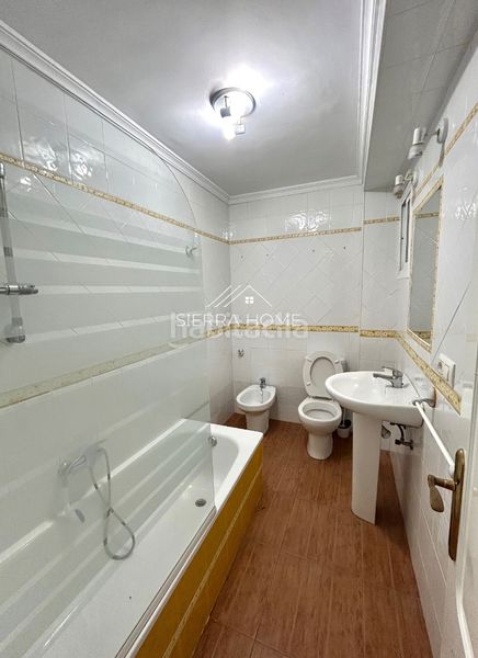 Foto 0d3cdd79-67d8-4070-bc88-febdead581cd. Flat in Bosque (El)