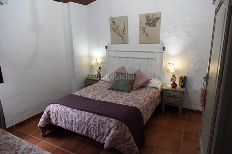 Foto ce0b57fe-50ab-4a80-a5c9-738f2895eace. Miete chalet mit kamin parking pool in Bosque (El)