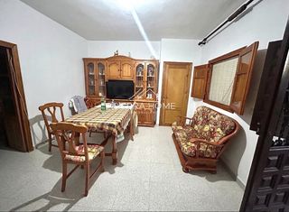 Maison  Calle cadiz. 1023