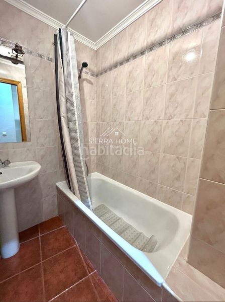 Foto d122aab2-bc5b-43a5-a700-b3b58ff95ebe. Pis amb xemeneia a Grazalema
