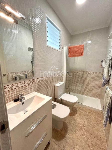 Foto ac7055ea-e54d-48e3-b2f6-58830bd6b7c4. Haus mit kamin in Prado del Rey