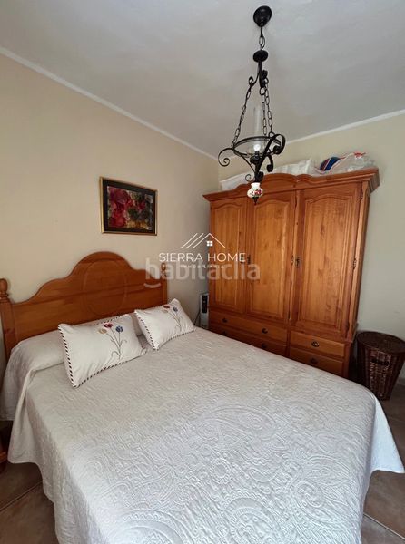 Foto fef6b02b-fc36-4312-a2b8-81a1523568fd. Pis a Bosque (El)