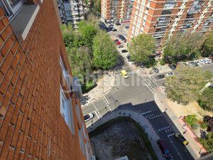 Foto c4bbefd5-3d41-4e59-bf1d-a5d6a6ecc66e. Pis amb calefacció aparcament a La Paz Madrid