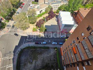 Foto f38aa9e0-a738-4098-ae50-2ab66c25823c. Pis amb calefacció aparcament a La Paz Madrid