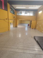 Business premise in Carrer de Joan d'Àustria
