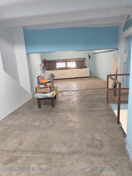 Foto 795713d1-b934-4e6a-ae34-0a30e3840076. Local comercial en carrer de lepant 228 local diafano con puetta a dos calles y con mucha altura en Barcelona