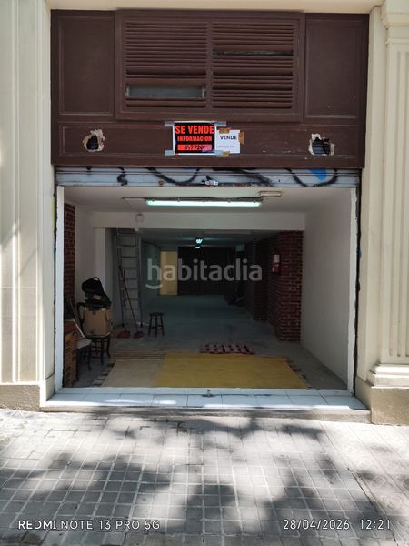 Foto 7f651a22-9f17-4b45-ab59-9852d756c0b5. Local comercial en carrer de lepant 228 local diafano con puetta a dos calles y con mucha altura en Barcelona