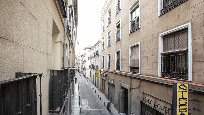 Foto 4e497639-3198-495a-9fa8-8206d754f3ae. Pis amb calefacció a Embajadores-Lavapiés Madrid