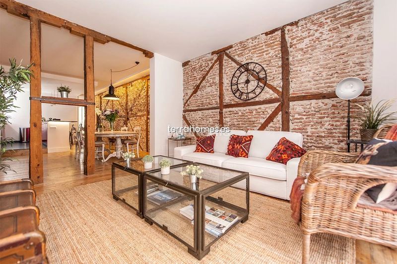 Foto c3860a01-e3f8-4460-90a8-2bd718ccfb76. Location triplex avec chauffage dans Palacio Madrid