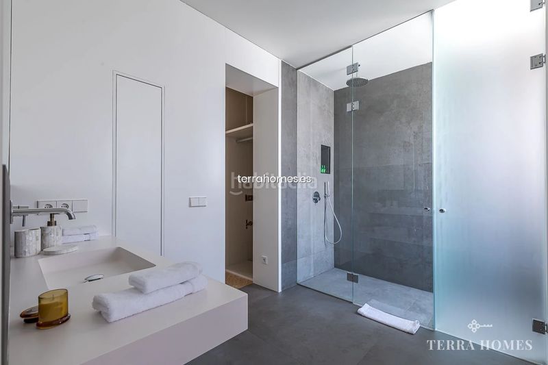 Foto fa4ff854-dfd2-42b5-89d3-d703128e6c23. Rent triplex in Ibiza Madrid